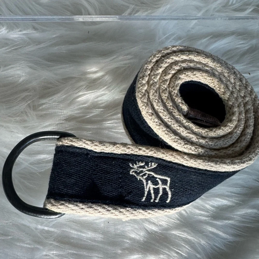 Abercrombie & Fitch Navy & Tan Reversible Belt w/ Moose Logo